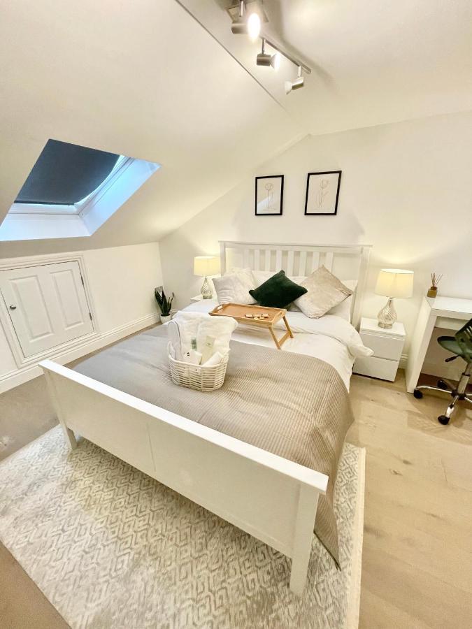 Luxury En-Suite Double Bedroom Stratford E15 ロンドン エクステリア 写真