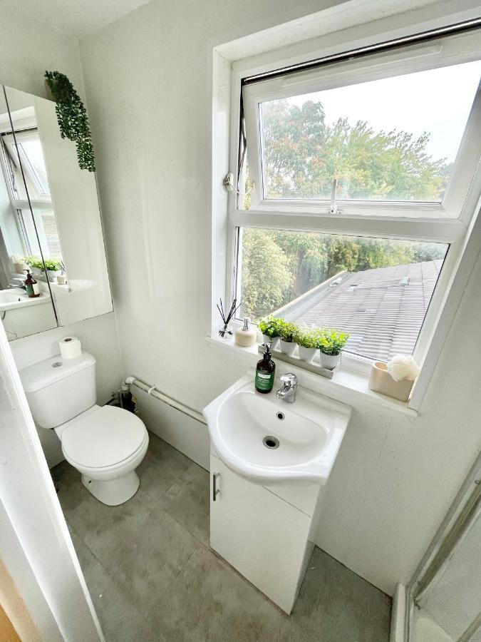 Luxury En-Suite Double Bedroom Stratford E15 ロンドン エクステリア 写真